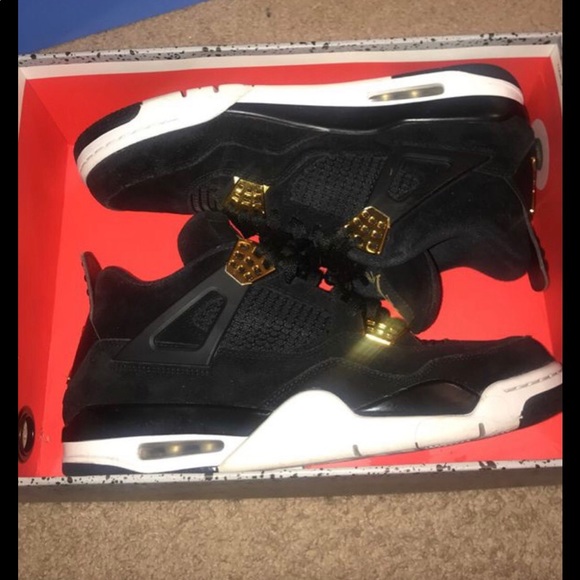 Jordan 4 main image 5